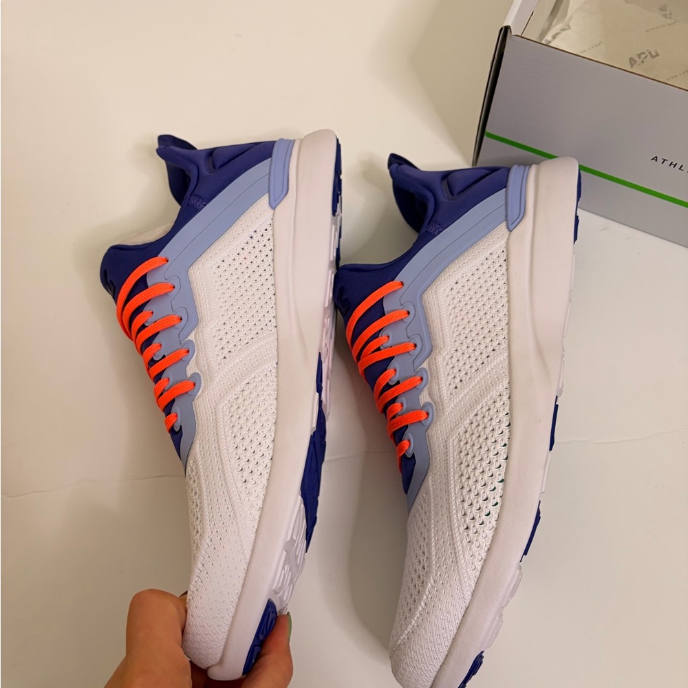 NWT 🔥 APL 🔥 UNISEX TECHLOOM TRACER SNEAKERS - MEN’S 12 or WOMEN’S 13.5 - Picture 5 of 8